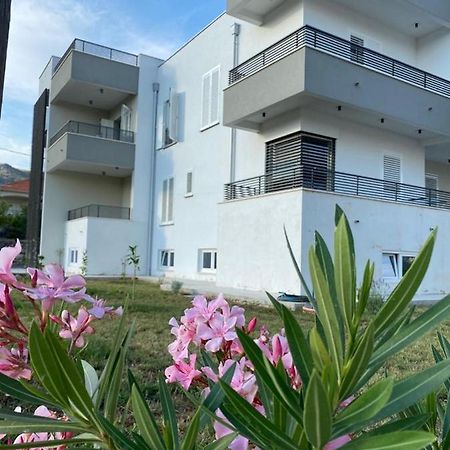 Villa Moon Трогир Екстериор снимка