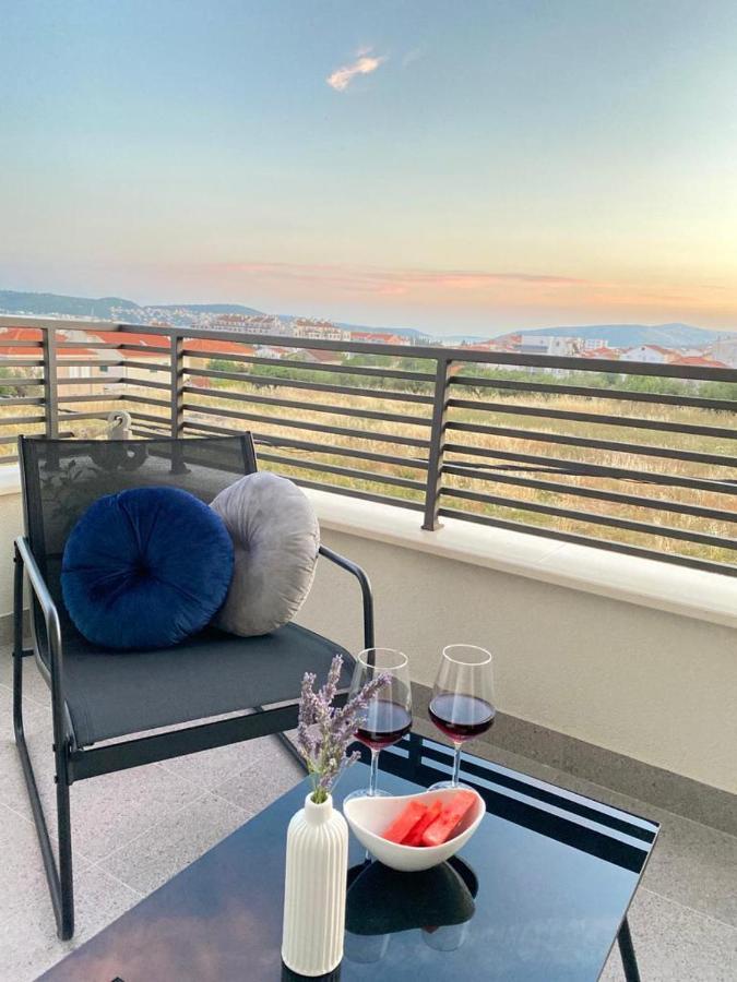 Villa Moon Трогир Екстериор снимка
