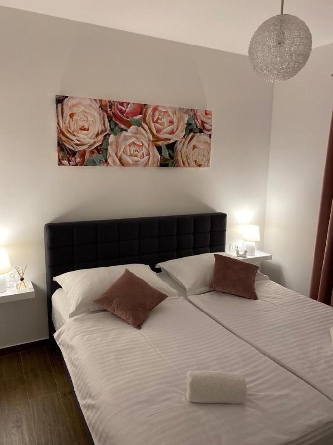 Villa Moon Трогир Екстериор снимка