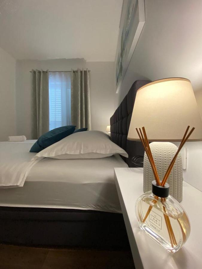 Villa Moon Трогир Екстериор снимка