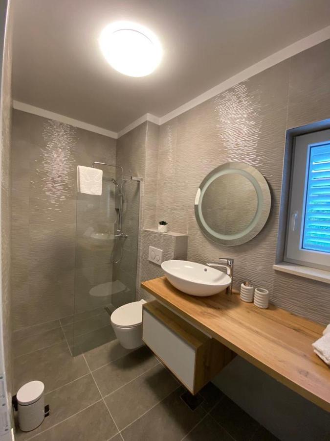 Villa Moon Трогир Екстериор снимка